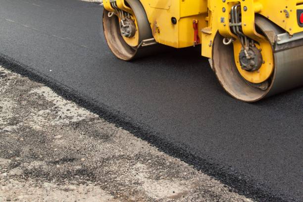 Best Gravel Driveway Installation  in Ambridge, PA